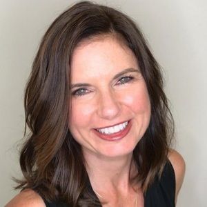 Meet your Posher, Michele